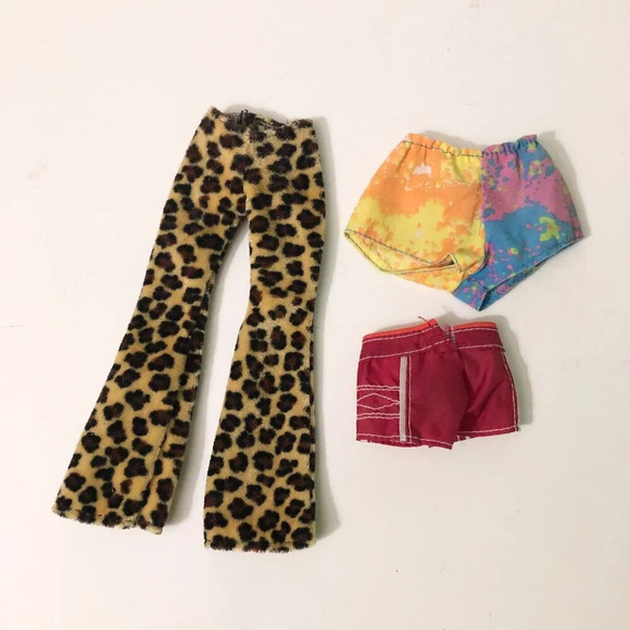 Mix Lot of Doll Clothes Dress Pants Shirt Shorts Tops Barbie - Picture 4 of 8